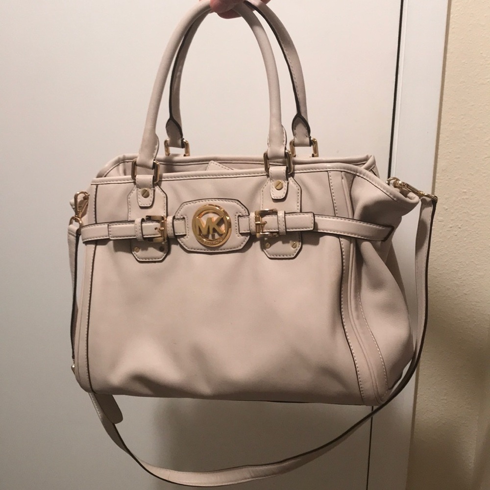 Michael Kors Leather Handbag - Mint Condit…